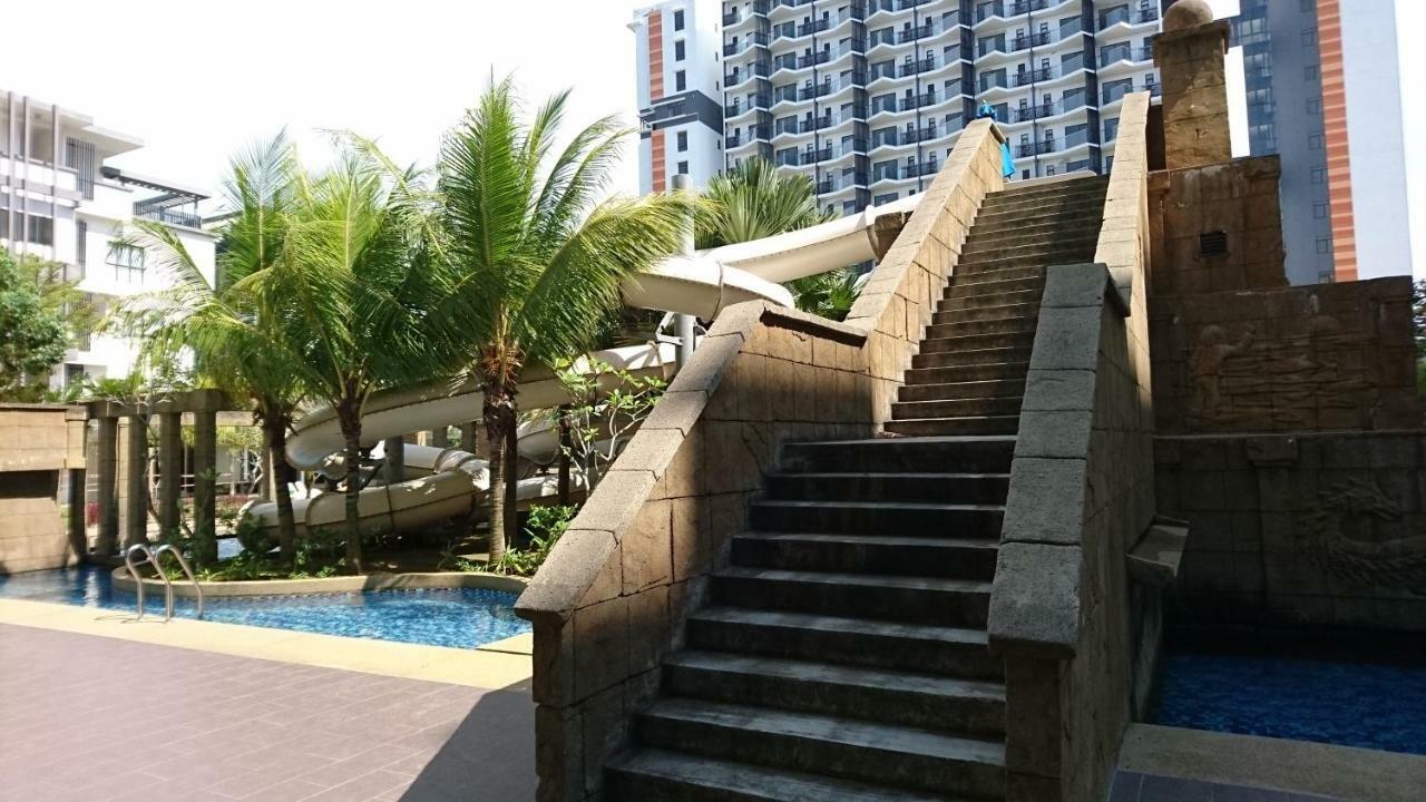 Cozy Swiss Garden Beach Resort Residence Kampung Sungai Karang Exteriér fotografie