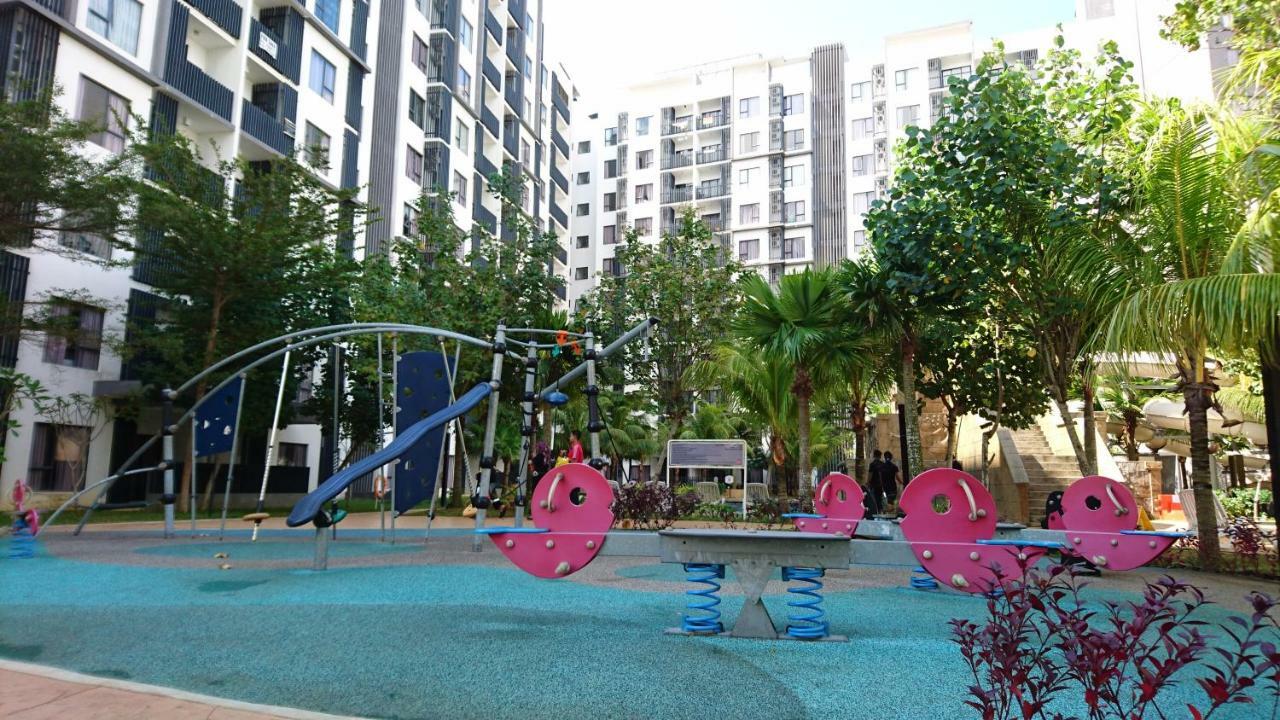 Cozy Swiss Garden Beach Resort Residence Kampung Sungai Karang Exteriér fotografie