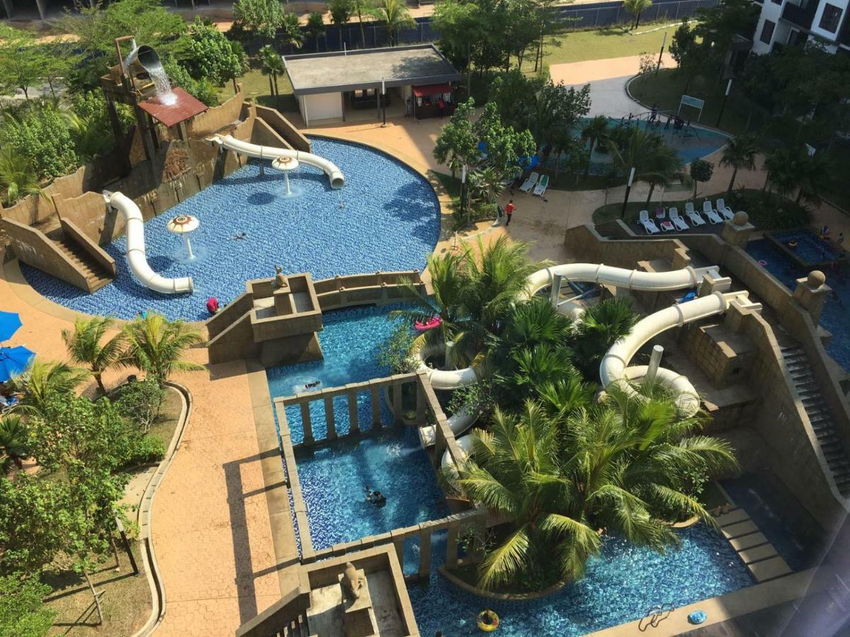 Cozy Swiss Garden Beach Resort Residence Kampung Sungai Karang Exteriér fotografie